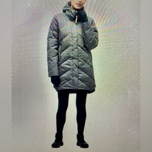 Indyeva - Women's Solukko Mid Jacket  - medium - NWT - Navy